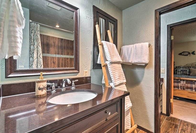 Deluxe Angel Fire Getaway, 4 Mi To Ski Slopes!