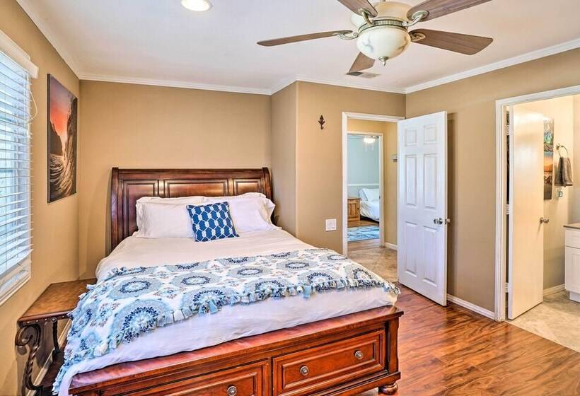 Deluxe Laguna Hills Home W/ Outdoor Oasis!