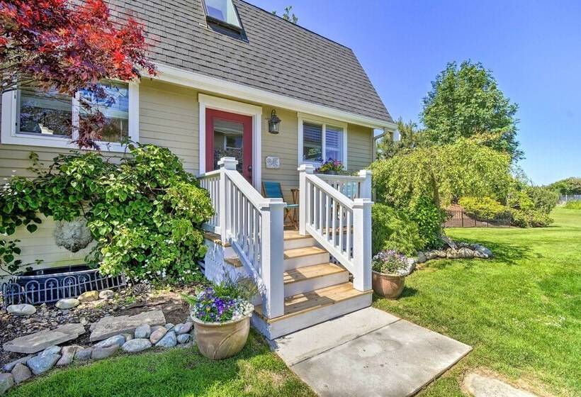 Dreamy Sequim Cottage Near Olympic Natl Park