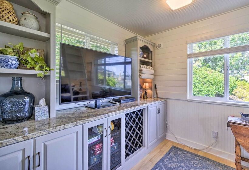 Dreamy Sequim Cottage Near Olympic Natl Park