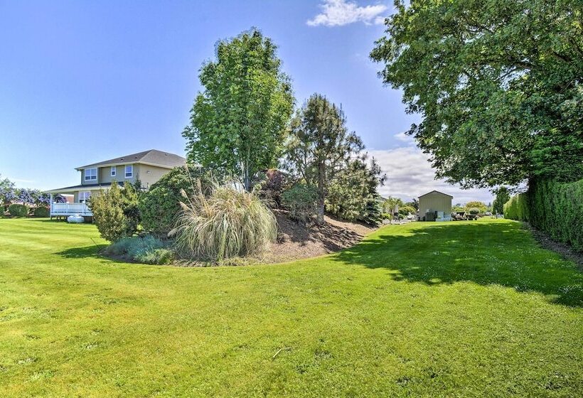 Dreamy Sequim Cottage Near Olympic Natl Park