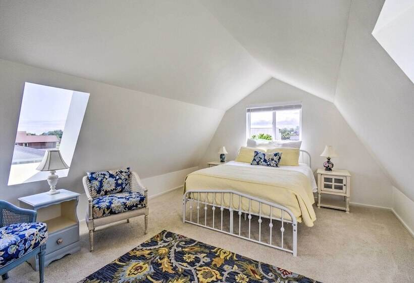 Dreamy Sequim Cottage Near Olympic Natl Park