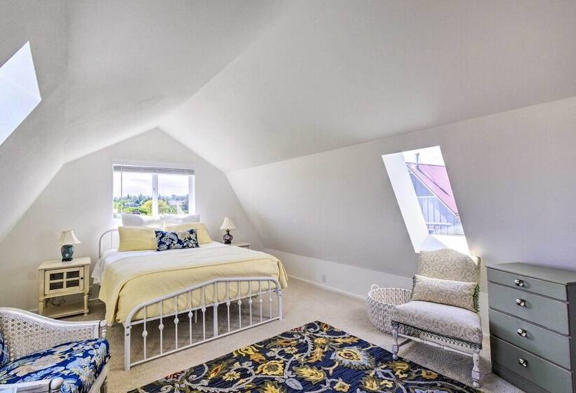 Dreamy Sequim Cottage Near Olympic Natl Park