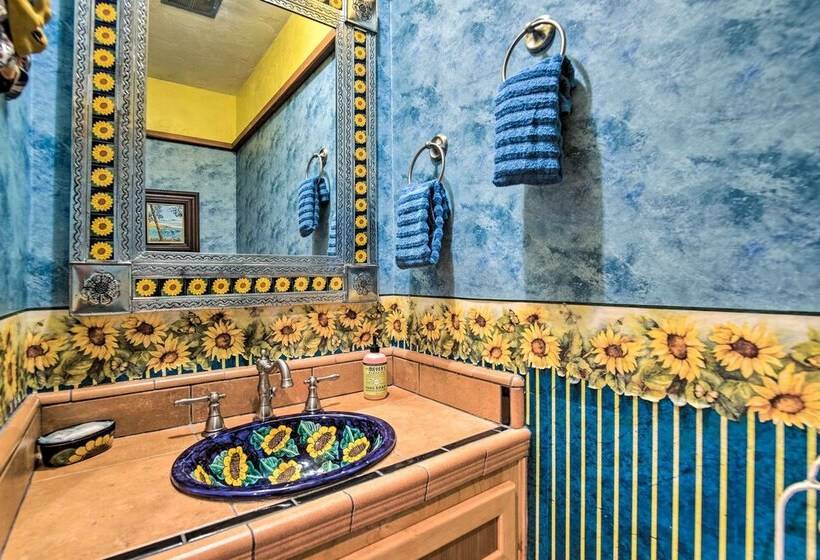 Enchanting Coos Bay Sanctuary W/ Lush Views!