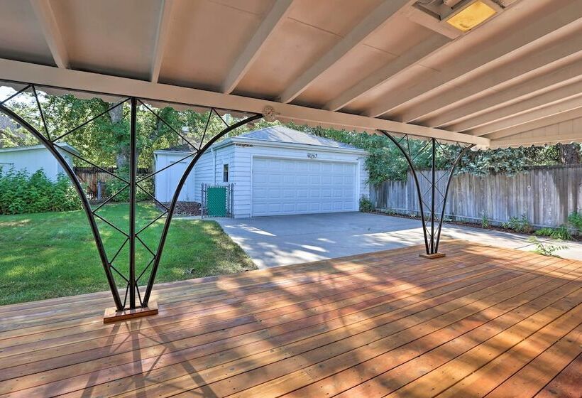 Englewood Retreat W/ Yard & Deck: Near Downtown!