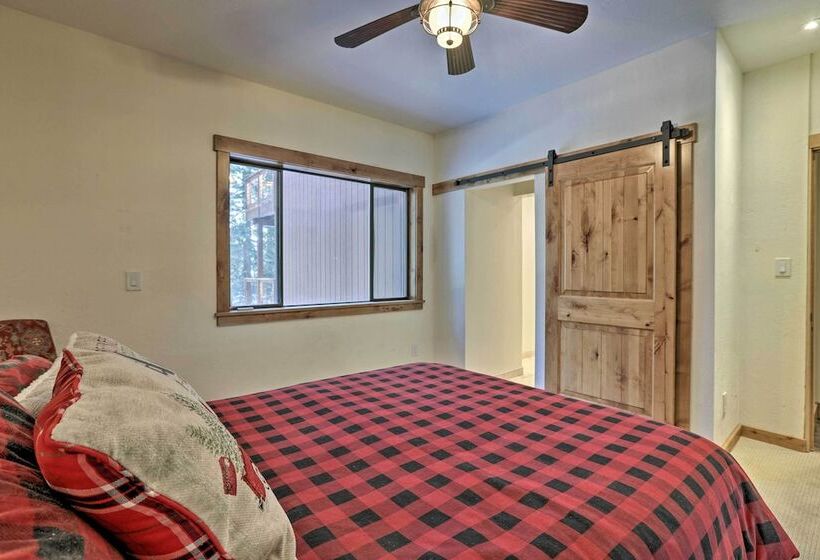 Expansive Tahoe Escape W/ Hot Tub: Ski + Hike