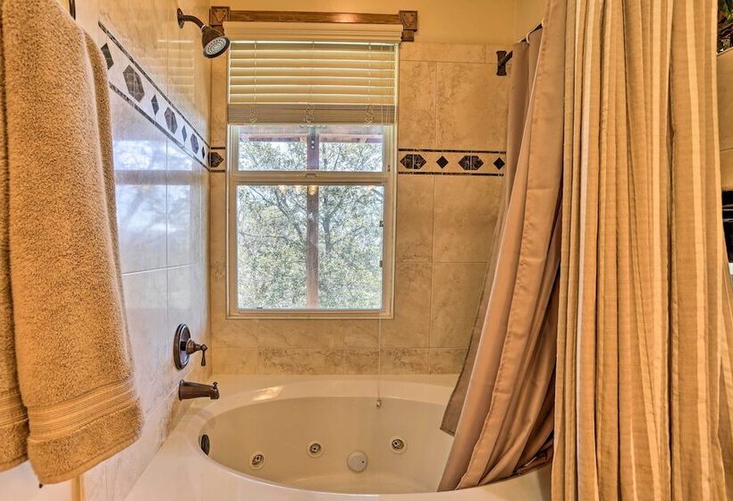 Family Cabin W/ Lake Arrowhead & Mountain Views!