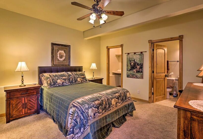 Family Cabin W/ Lake Arrowhead & Mountain Views!