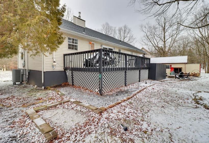 Family Friendly Home W/ Hot Tub & Ev Charger!