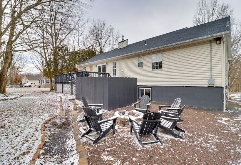 Family Friendly Home W/ Hot Tub & Ev Charger!