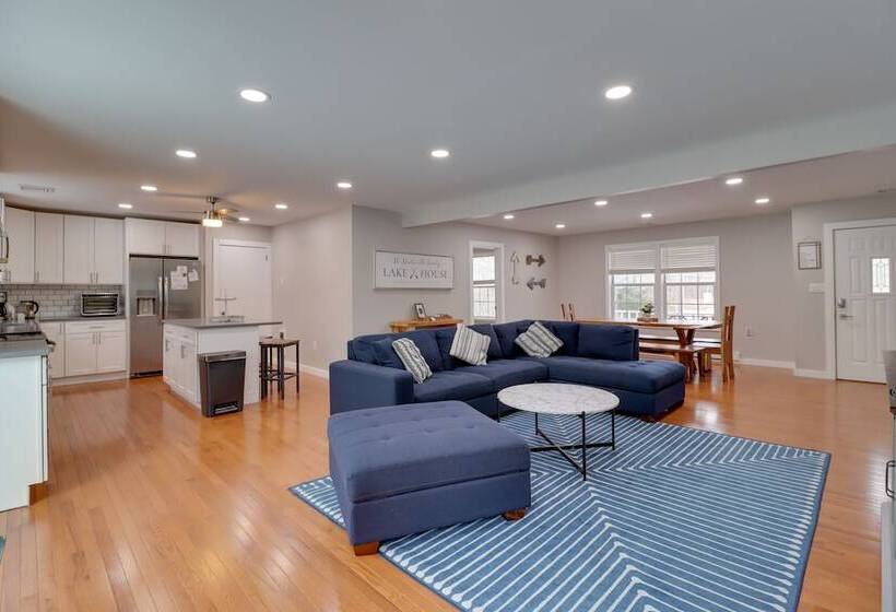 Family Friendly Home W/ Hot Tub & Ev Charger!