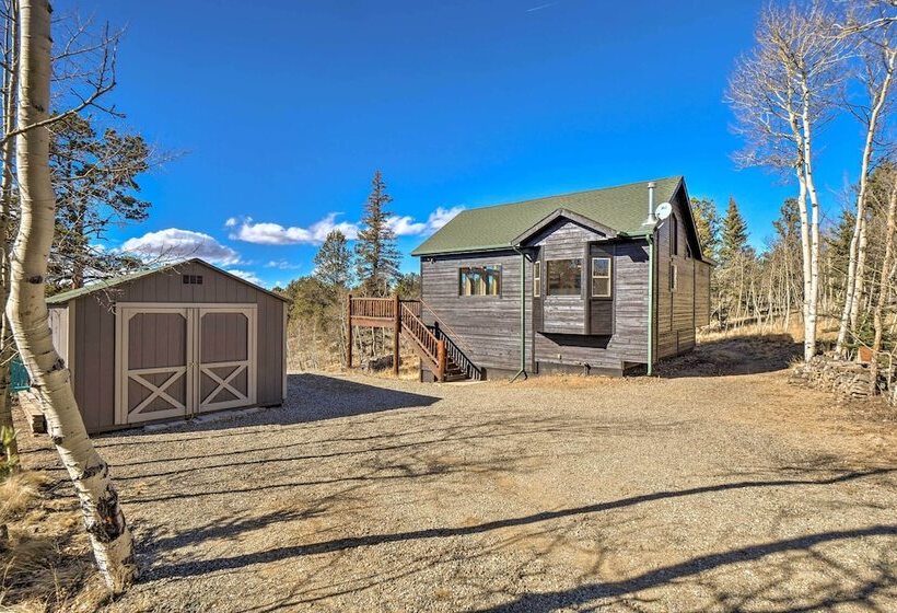 Family Friendly Jefferson Cabin W/ Fire Pit!
