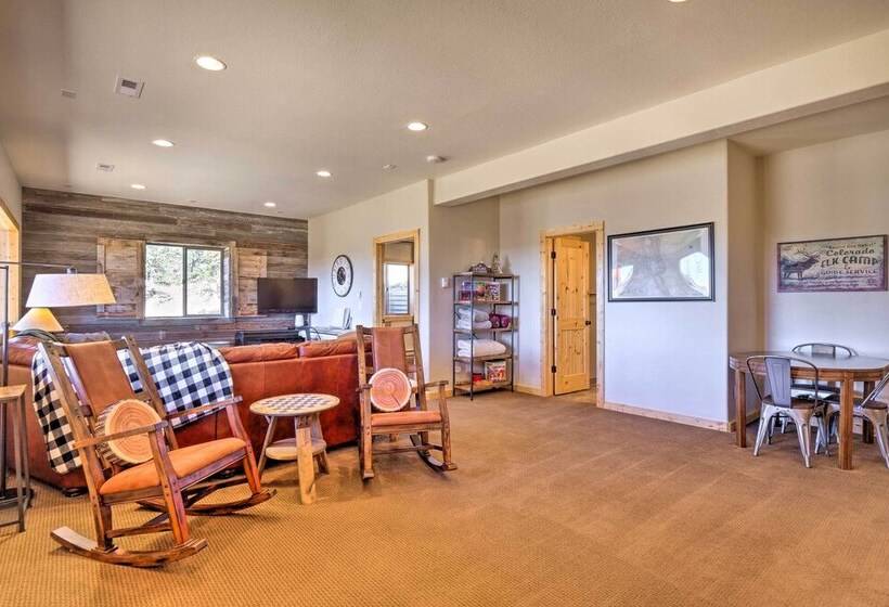 Family Friendly Jefferson Cabin W/ Fire Pit!