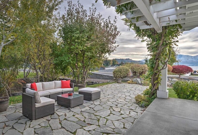 Family Home On Lake Chelan With Mtn + Lake View!