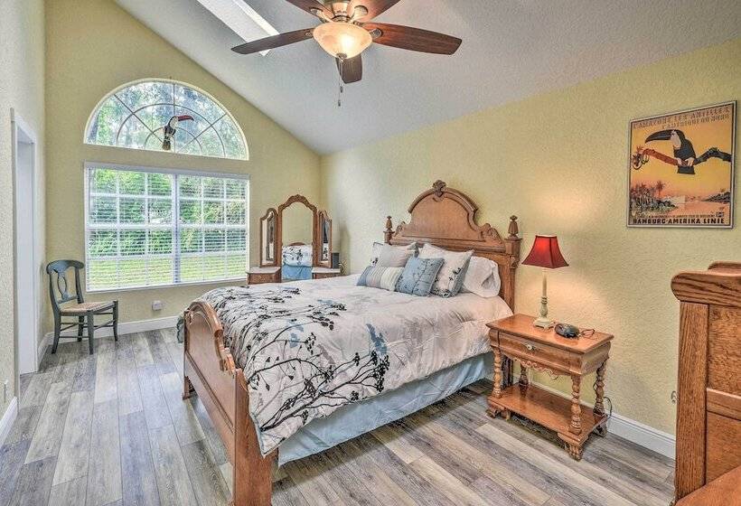 Family Home: Walk To Downtown & Stetson Univ!