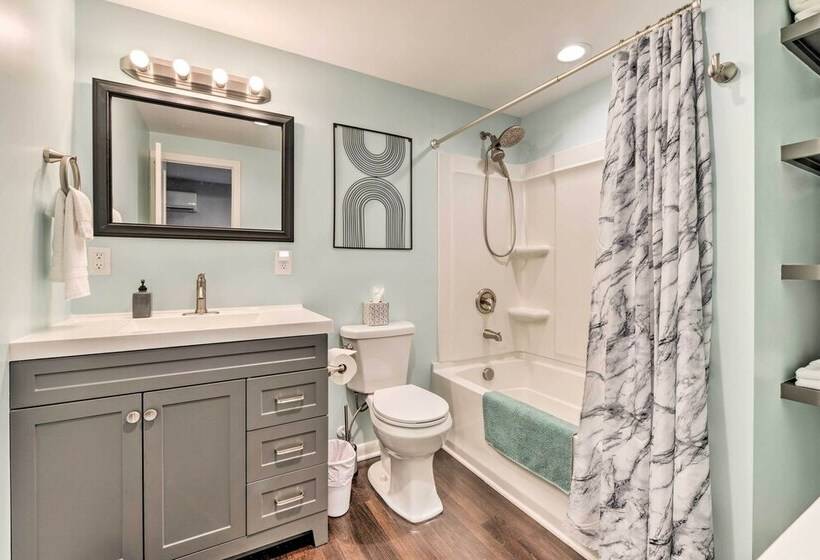 Freshly Renovated Raleigh Home Near Downtown!