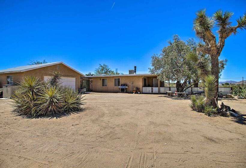Funky & Colorful Desert Abode By Joshua Tree