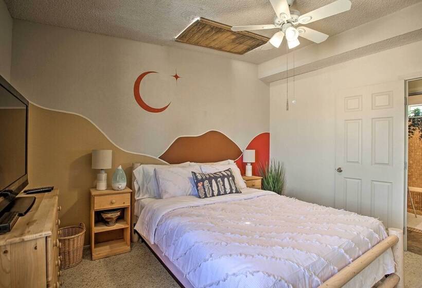 Funky & Colorful Desert Abode By Joshua Tree