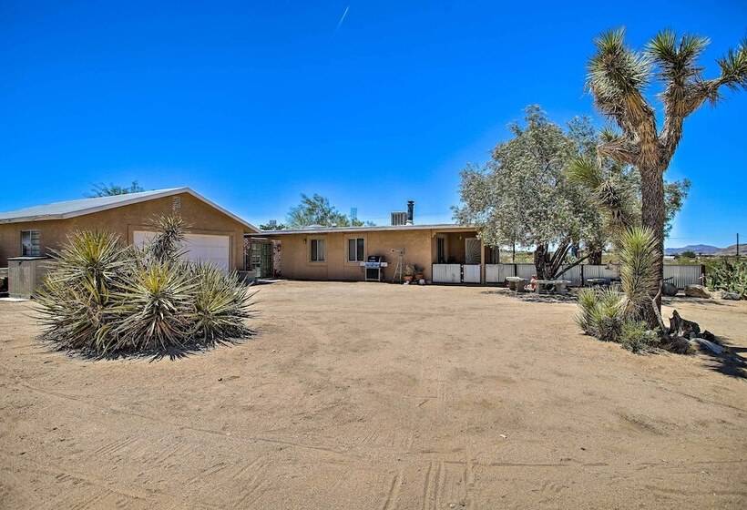 Funky & Colorful Desert Abode By Joshua Tree