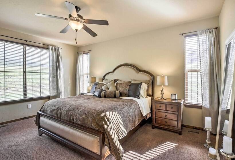 Patio, Fire Pit, & Ski Mountain View: Granby Home