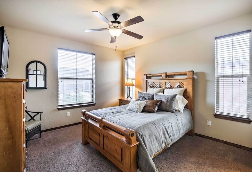 Patio, Fire Pit, & Ski Mountain View: Granby Home