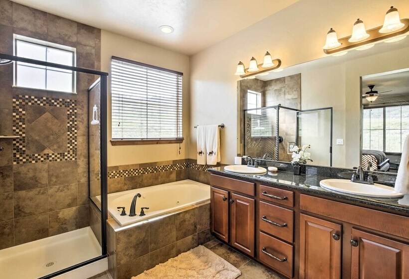 Patio, Fire Pit, & Ski Mountain View: Granby Home