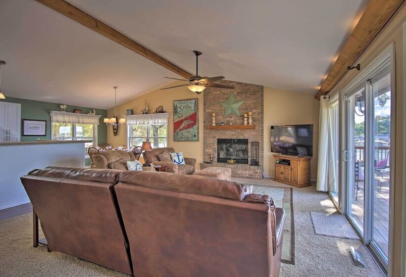 Shared Boat Ramp: Waterfront Home In Grove