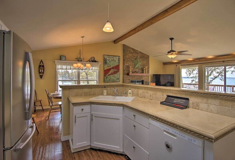 Shared Boat Ramp: Waterfront Home In Grove