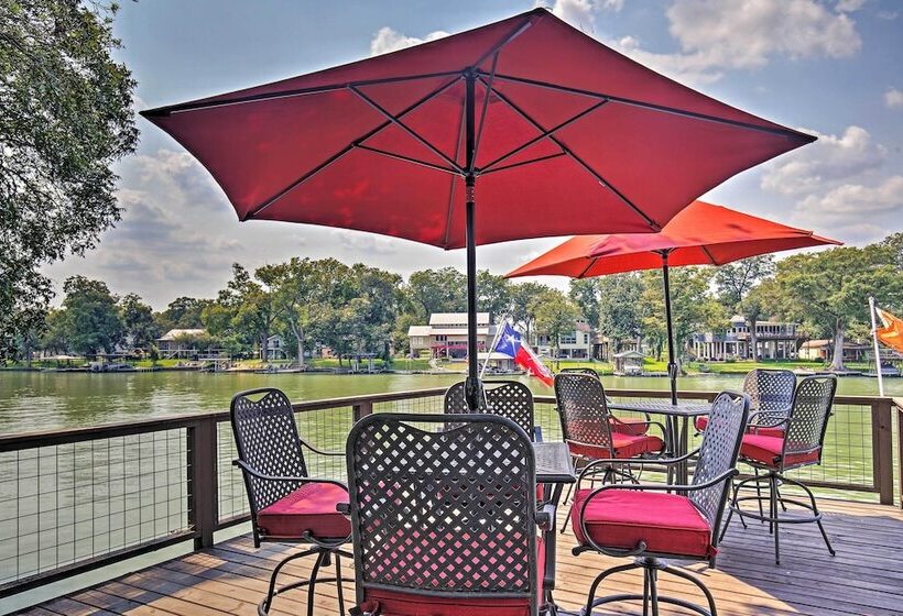 Guadalupe River Retreat W/ Private Yard