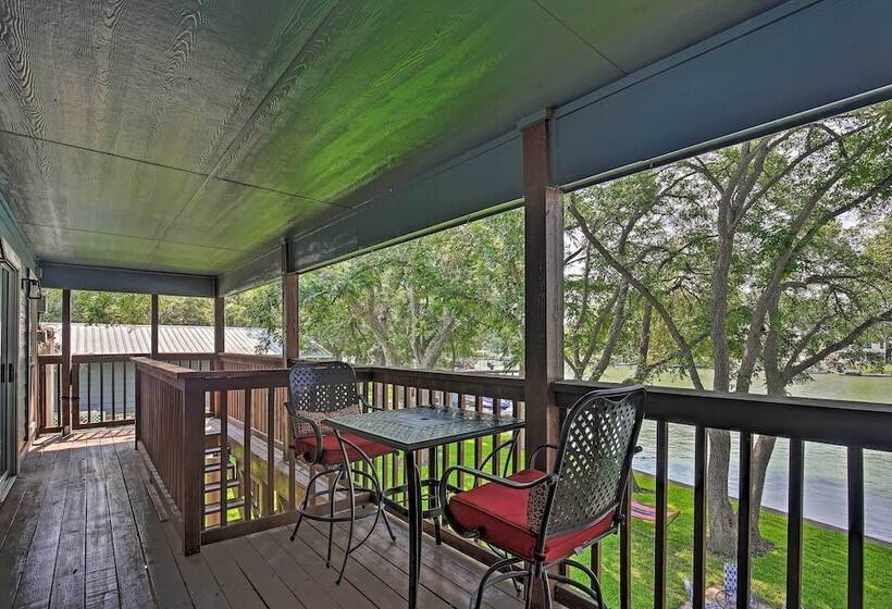 Guadalupe River Retreat W/ Private Yard