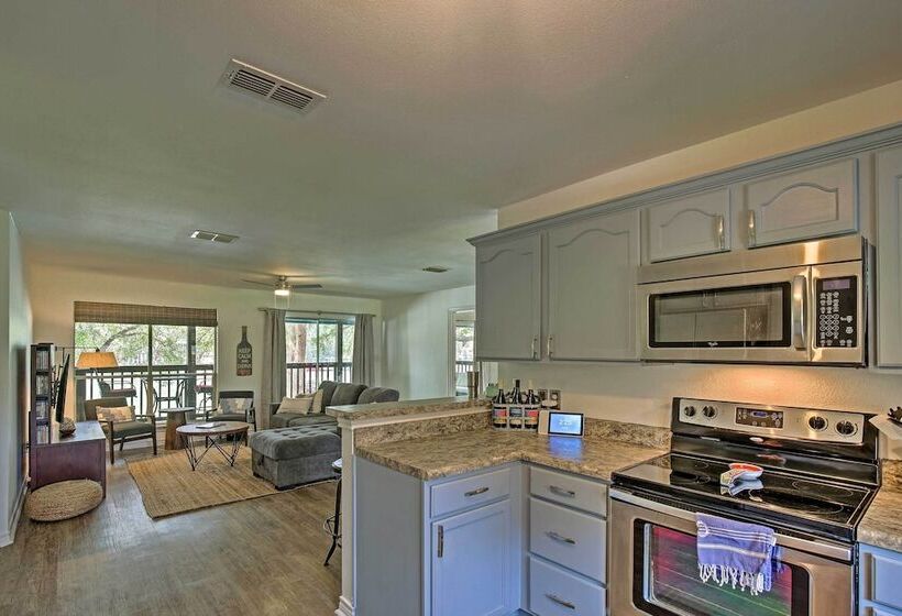 Guadalupe River Retreat W/ Private Yard