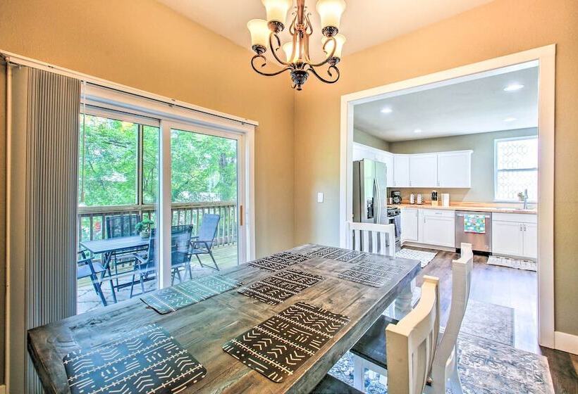 Historic Home Near Bathhouse Row In Hot Springs!