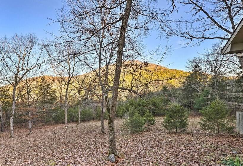 Holiday Island Home: Mountain View + Hot Tub!