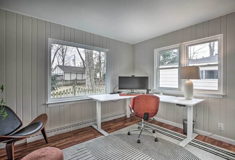 Home W/ Office + Yard: 25 Mi To Downtown Chicago!