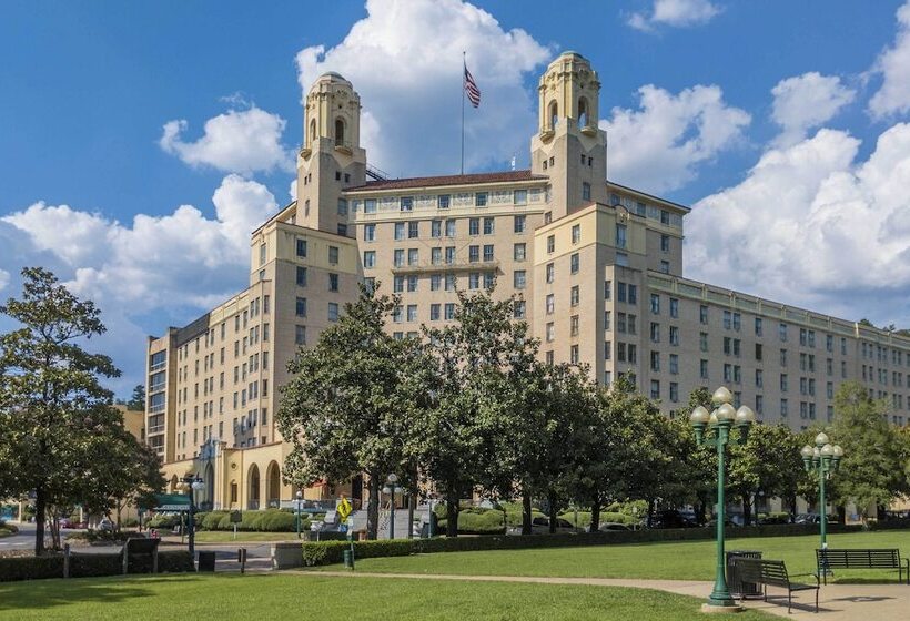 Hot Springs Home < 1 Mi To Oaklawn Racing Casino!