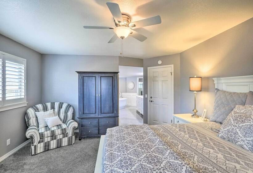 Ideally Located Ocean Escape Near Beach & Wineries