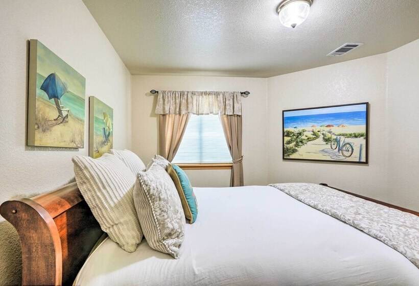 Ideally Located Ocean Escape Near Beach & Wineries