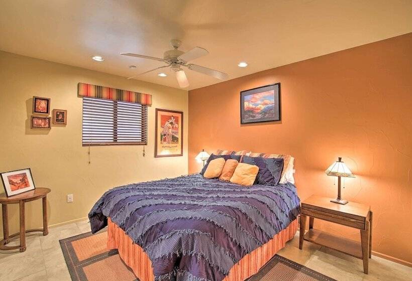 Indio Escape W/ Fire Pit & Resort Amenities!