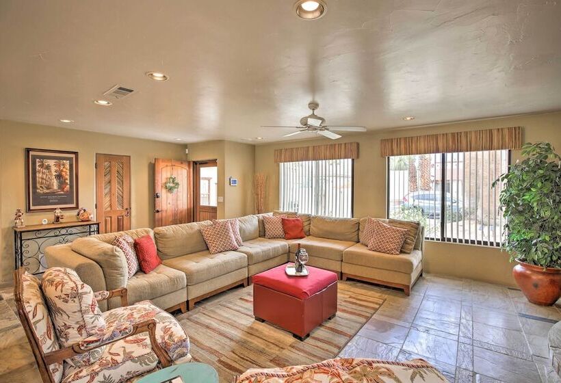 Indio Escape W/ Fire Pit & Resort Amenities!