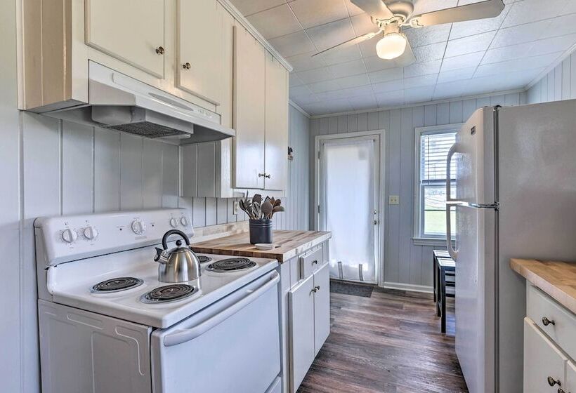 Inviting House 2 Mi To University Of Alabama!