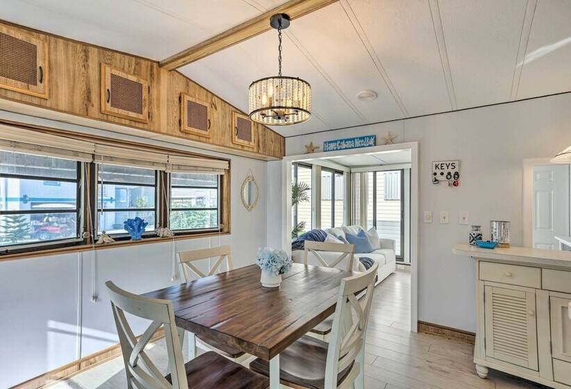 Jensen Beach Home W/ Private Beach Access!