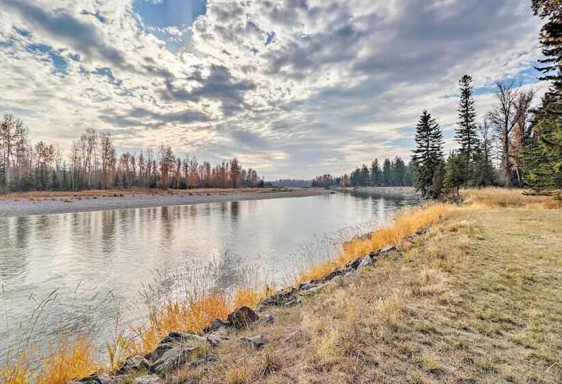 Kalispell Riverfront Home By Glacier National Park