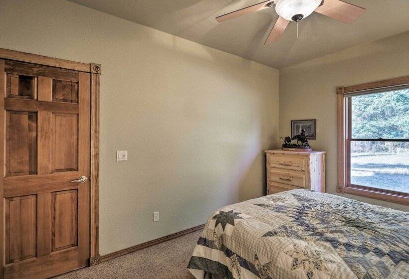 Kalispell Riverfront Home By Glacier National Park