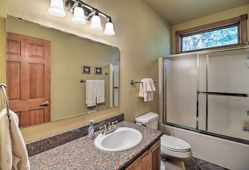 Kalispell Riverfront Home By Glacier National Park