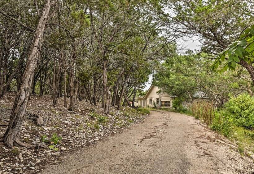 Kerrville Area Home W/ Outdoor Entertainment Space