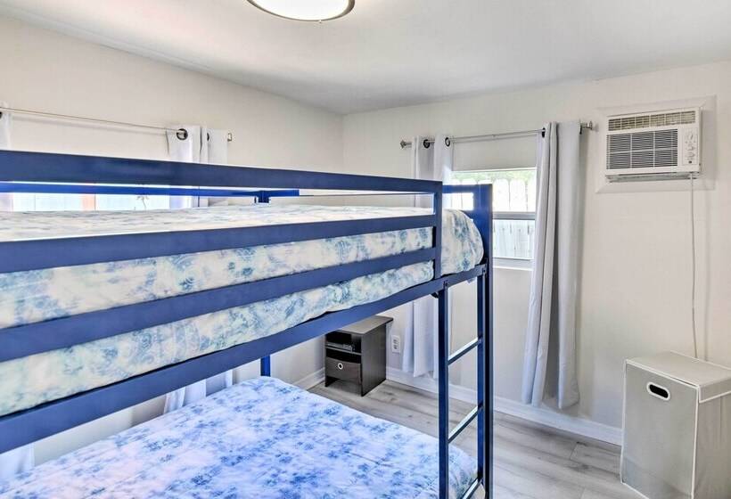Key Largo Home W/ Dock & Private Beach Access