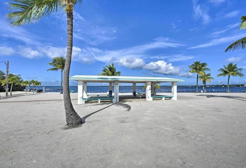 Key Largo Home W/ Dock & Private Beach Access