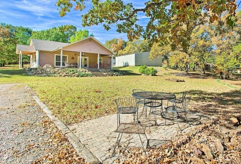 Kingston Home W/ Patio < 4 Mi To Lake Texoma!