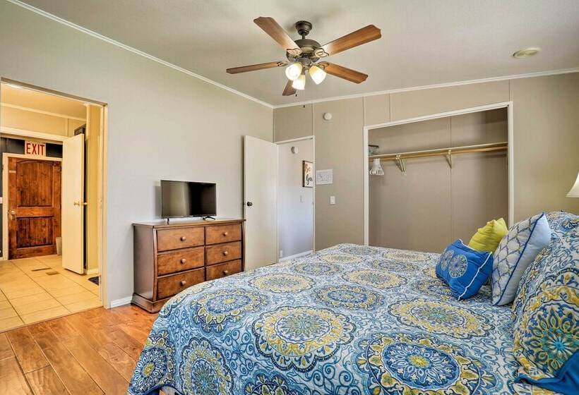 La Verkin Home W/ Yard, Covered Patio & Grill