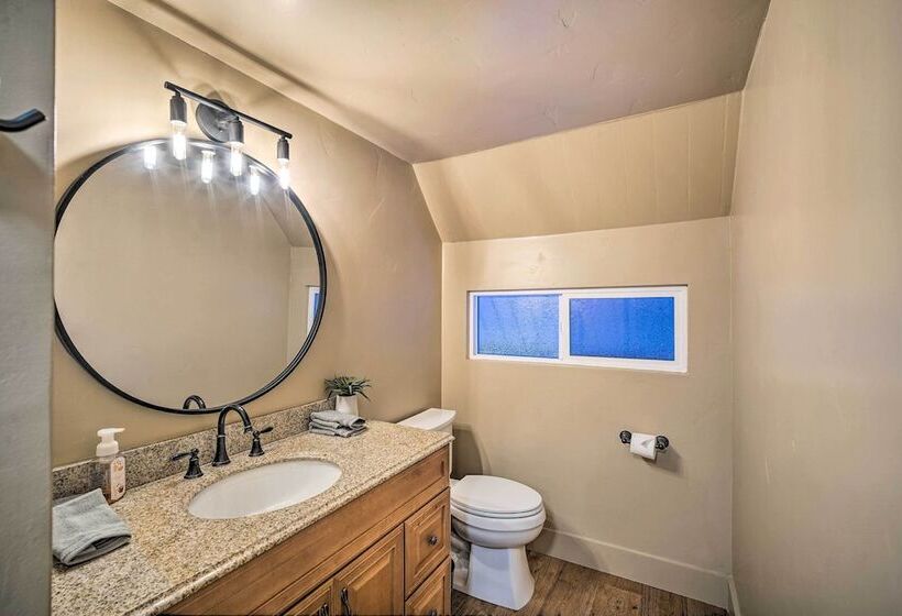 Lake Arrowhead Cabin W/ Balcony, Near Trails